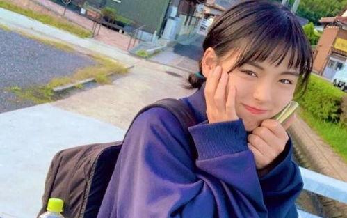 男扮女装网红吃瓜,揭秘网络红人的真实生活